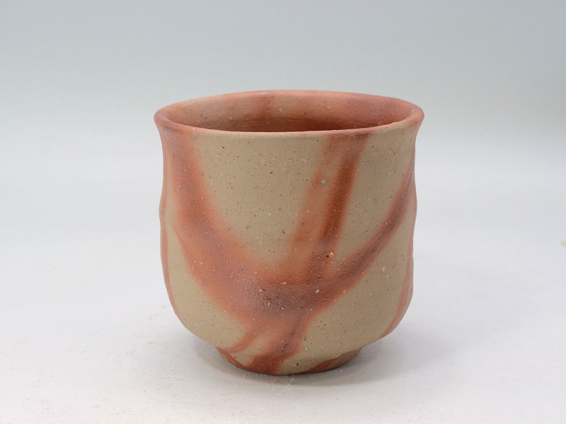 陶芸窯 25106]緋襷マグカップ（藤原康）｜備前焼わかくさ